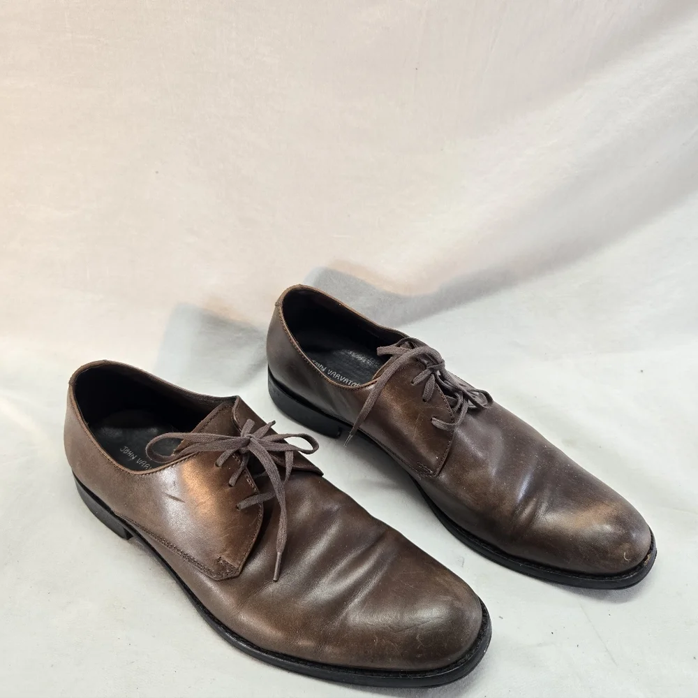 John Varvatos Men's Size 10M Brown Dress Oxford Shoe 3-Eye Lace-Up